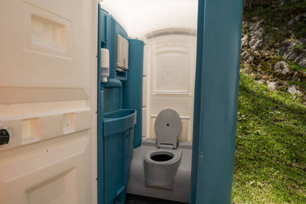 Best Affordable portable toilet rental  in Sterling, IL