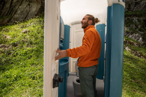 Best Sanitation services for porta potties  in Sterling, IL